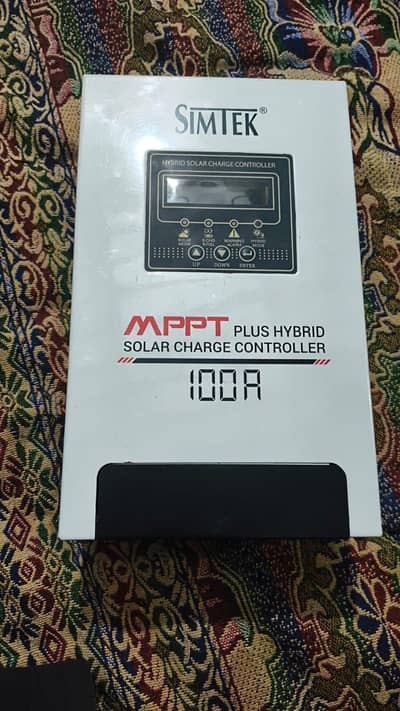 Simtek hybrid mppt (100apm) with Homage 2000w ups