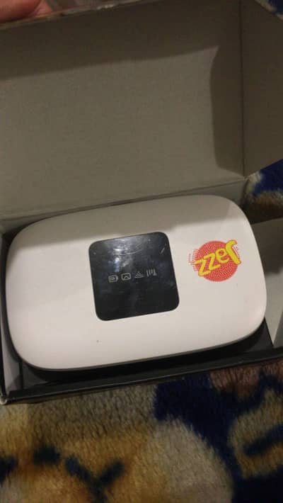 Jazzs 4G device Almost Brand new