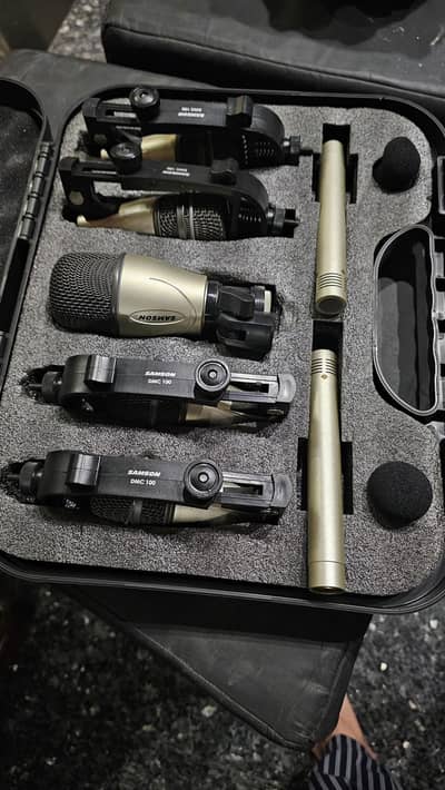 Samson drum mic kit ,boom overhead mic stands and wires