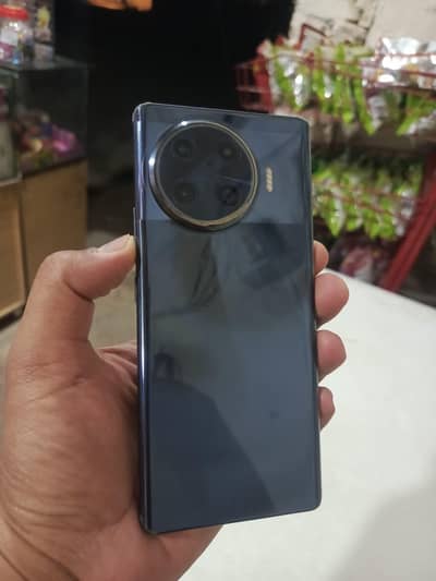 Tecno spark 20 pro Plus 8+8 ram 256 gb storage