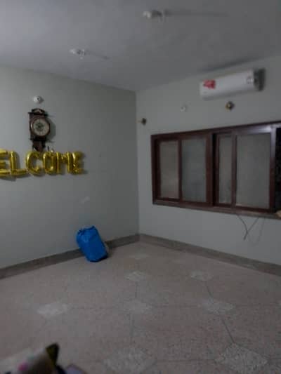 2 bed dd lounge available for rent in north Karachi