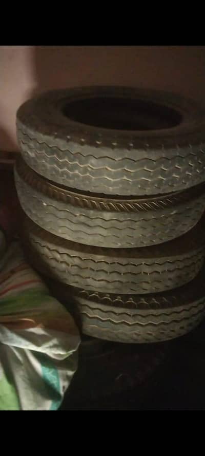 HI ROOF 4 NEW TYRE TUBE PLUS STAFNI 2 PIECE