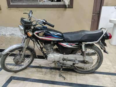 Honda 125 2015 model 2017 register