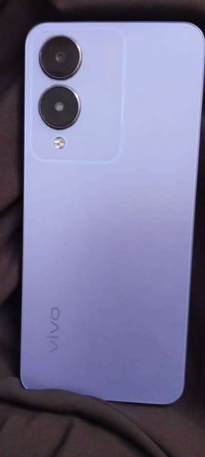 10 by 9 connection Thoda sa tedha aur okay Baki box aur charger Nahin