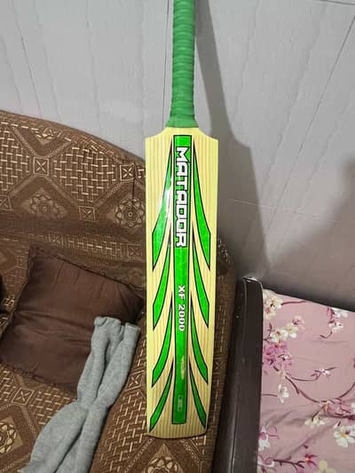 Matador Cricket Tapeball Bat - XF 2000 Wooden - Green Tape Ball Bat