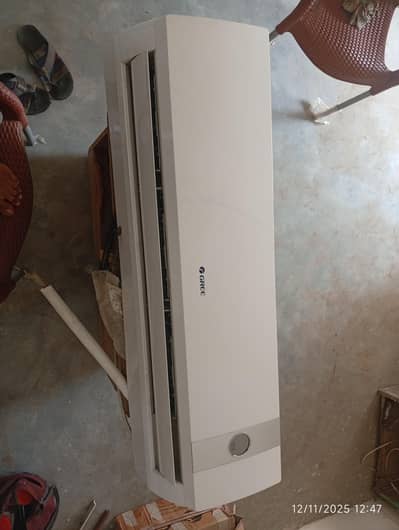 Gree 2 Ton Non Inverter AC