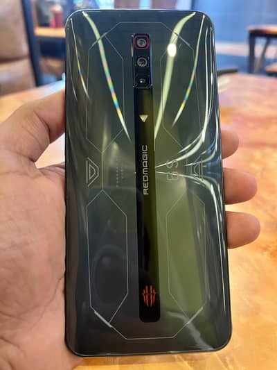 Redmagic 6s pro 8:128 gp