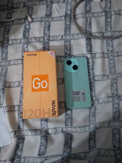 tecno spark go 2025 model 10/10 condition with box and charger