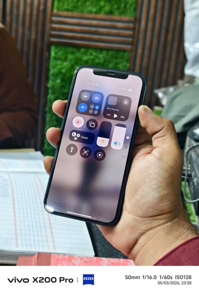 I Phone 12 64 Gb Non pta Water pack