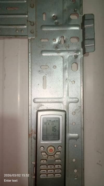 Gree 1.5 Ton Simple AC for Sale