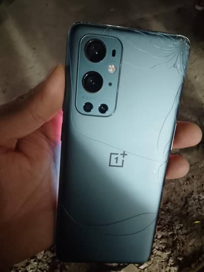 OnePlus 9pro condition pic mai ad hai 12/256gb