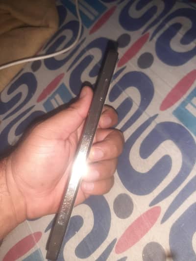 Infinix Note 30 Pro 16GB RAM / 256GB Storage) – Excellent Condition