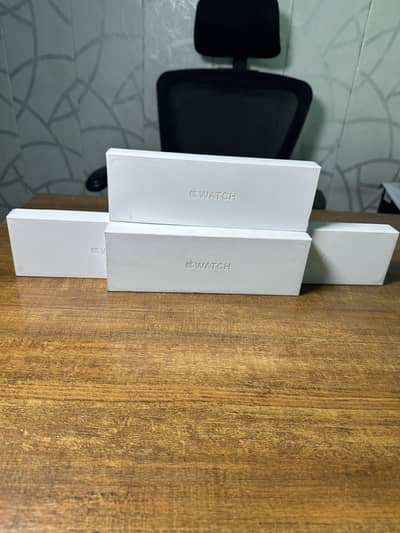 Series 11 46 mm / 42 mm Space Grey Jet Black Sealed Box packed apple