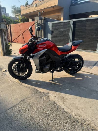 Kawasaki Z1000 - Model2014 - Import 2018 - Excellent condition