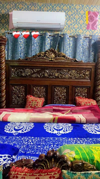 chinoti wooden Bed Set