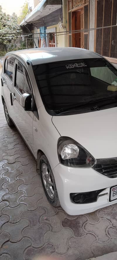 Urgent sale of home used Mira 2014/2017 Exmemorial full option version