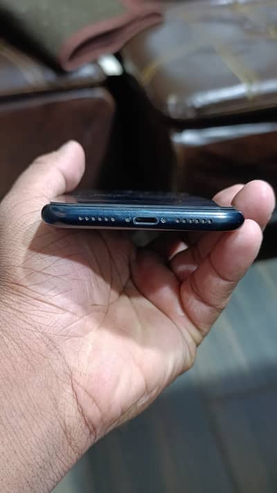 Iphnone xr water pack