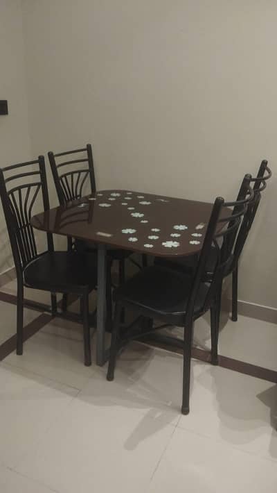 Dinning Table