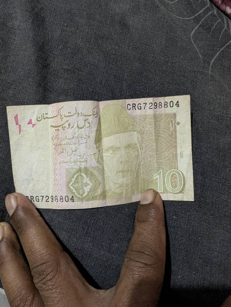 بہت افسوس کی بات ہے کہ خان صاحب کے چاہنے والے اب نہیں رہے 0