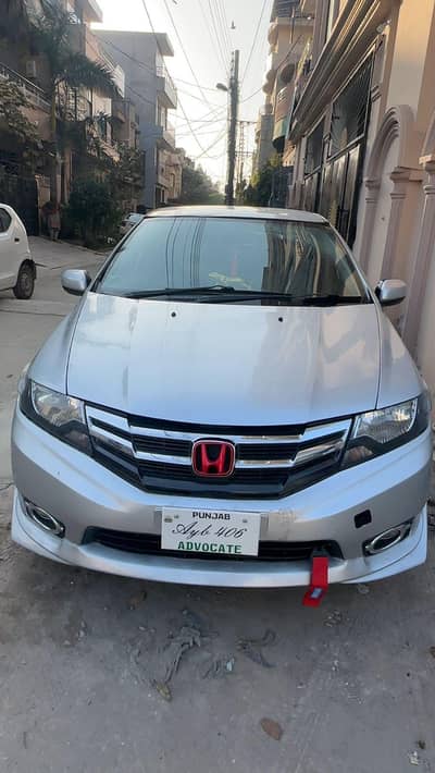 Honda City 1.5 Aspire automatic transmission  Model 2014.