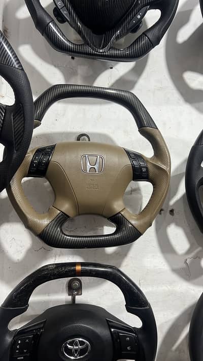 carbon fiber steering available