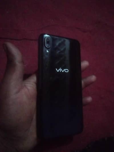 6 / 128  vivo y93