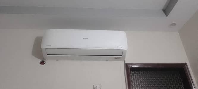 Orient Ac 1.5ton 2022 model D. c invertor