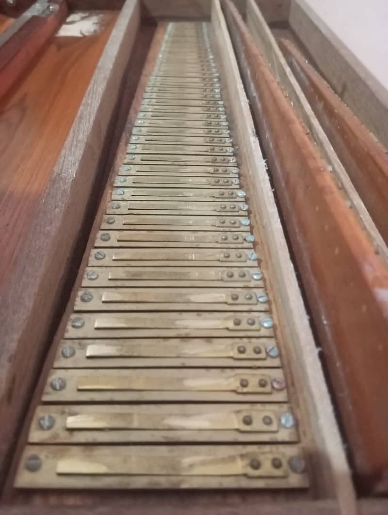Musical instruments 0