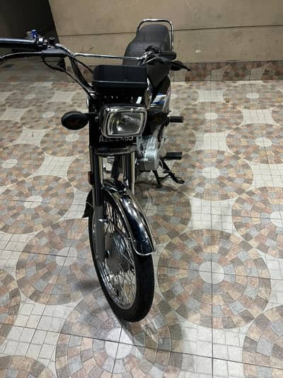 Honda 125 Black 2025
