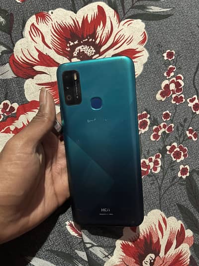 Infinix hot 9 play neet n clean