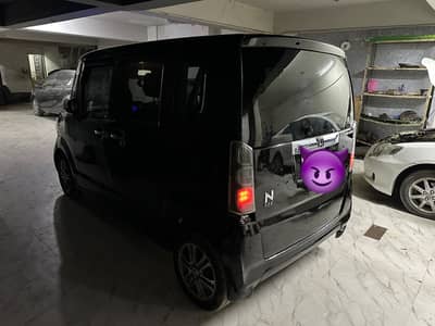 Honda N box custom 2014/16 full option