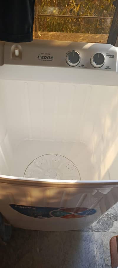 I ZONE WASHING MACHIN