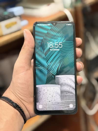 128 gb gooood condition contacts WhatsApp 03284739050