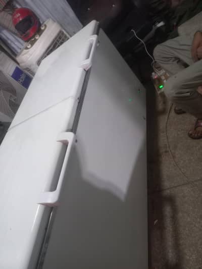 Haire Commercial double door defreezer ,