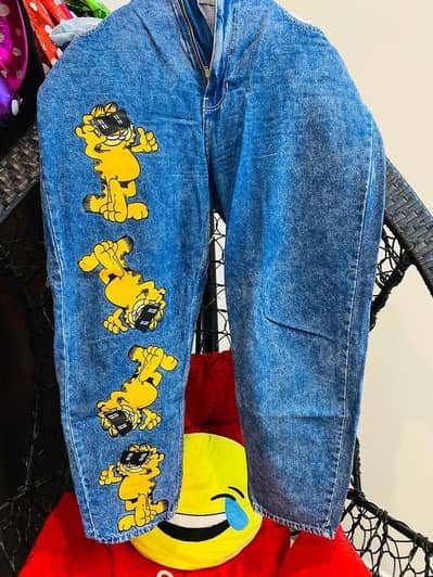 Outfitters Tapered slouch jeans