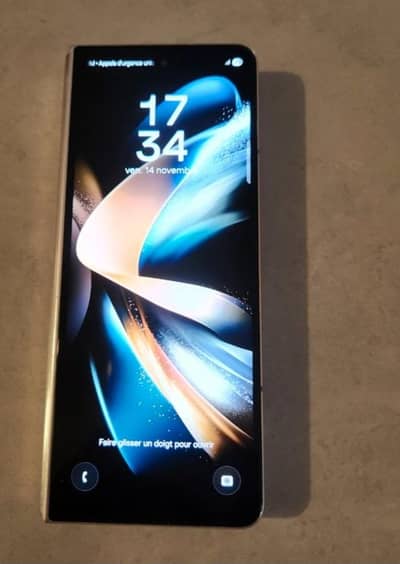 samsung glaxy z fold 4  contect me 03296283987 whatsapp only