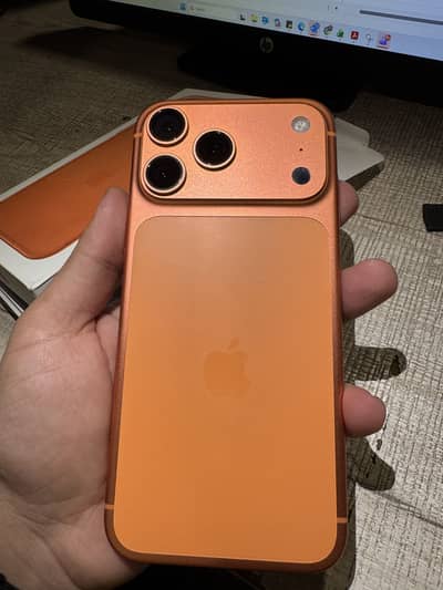 1 TB iPhone 17 Pro Max