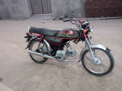 Honda cd70 2023