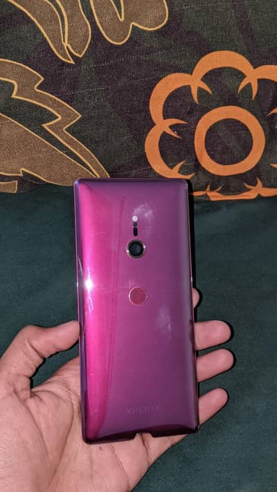 SONY XZ3 FOR PARTS