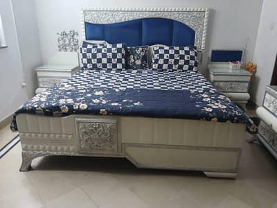 bed for sale with curtain carpet stool everything