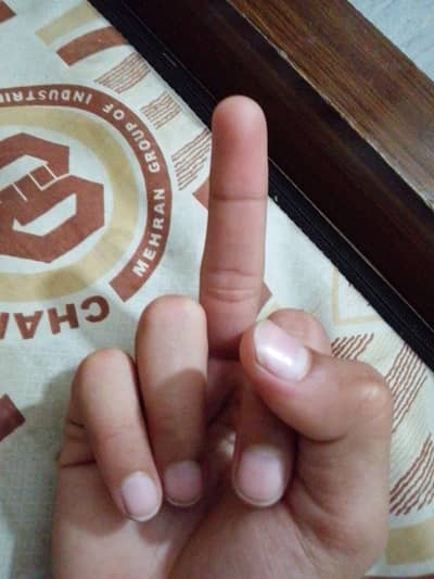 midlle finger for sale