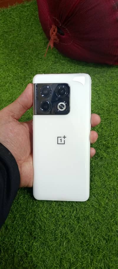 OnePlus 10 Pro 12/512 GB Line display