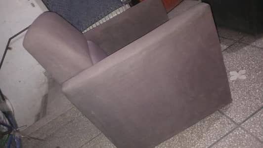 5 sofas used 1 seator on reasonable price