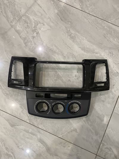 Toyota Fortuner LCD frame