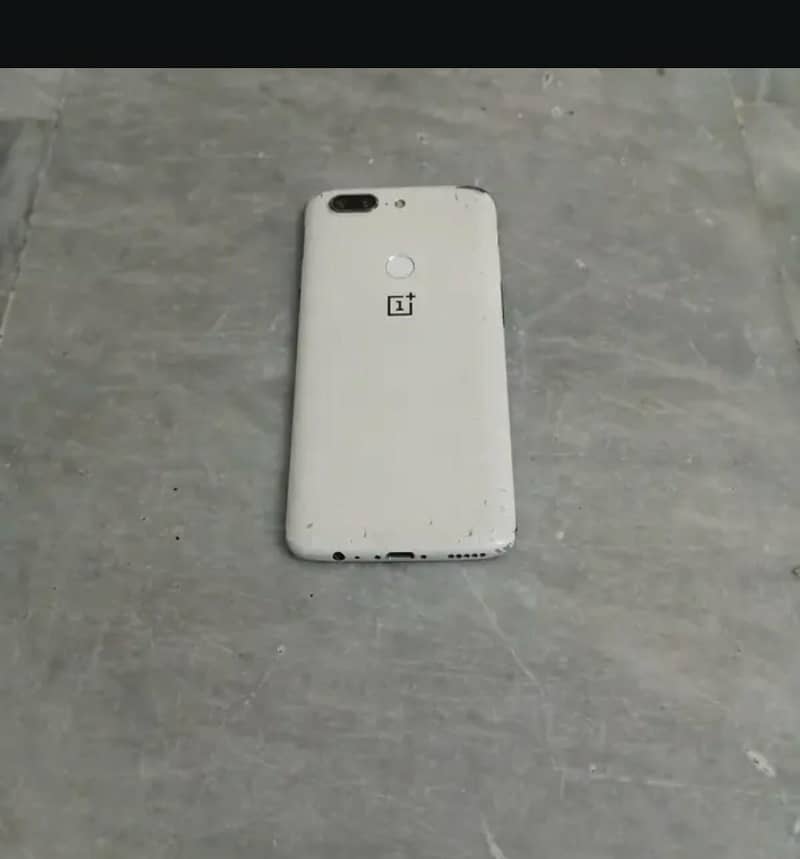 OnePlus 5t 0