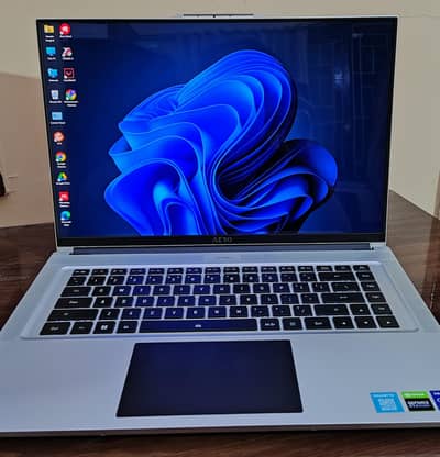 GIGABYTE AERO 16 XE4 | 4K+ OLED | RTX 3070 Ti | I7 12th gen