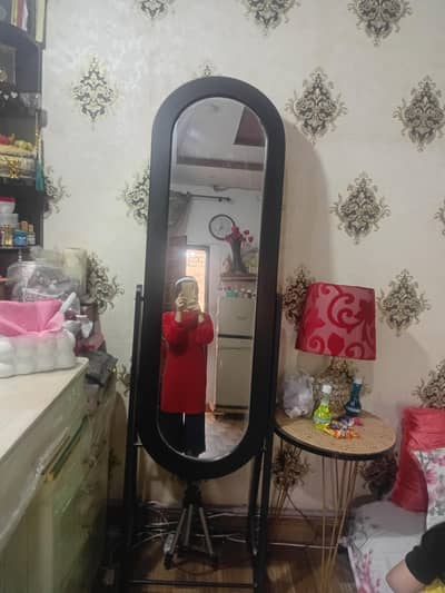 stand mirror