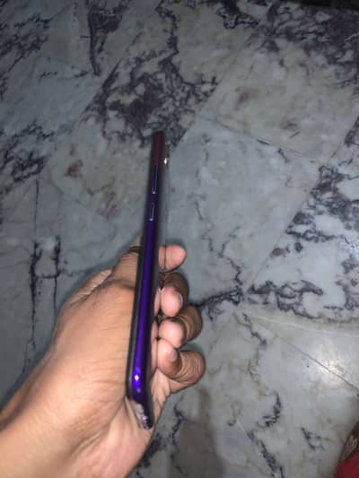 Vivo y85A 4GB RAM 64GB memory