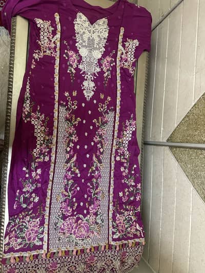 Kross cukture stiched