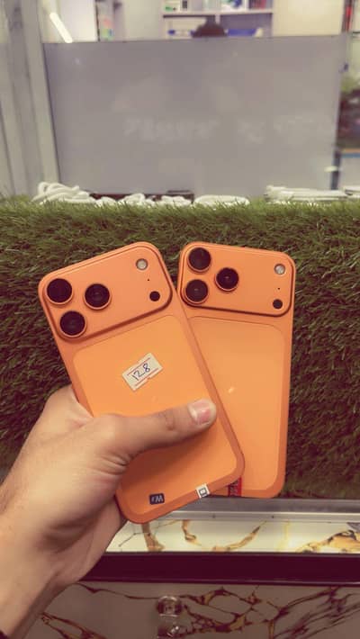 iphone Xr converted to 17 pro max 128 gb neat and clean 10/10